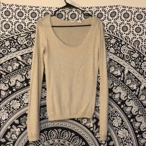 SOLD 100% cashmere thin sweater